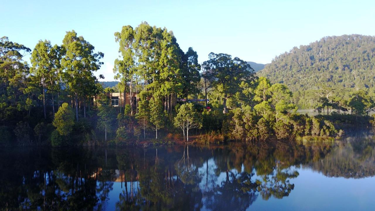 Tullah Lakeside Lodge Exterior photo