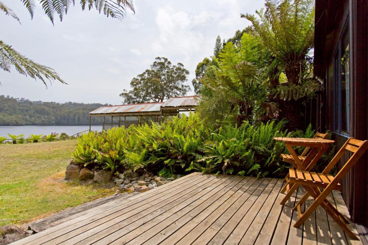 Tullah Lakeside Lodge Exterior photo